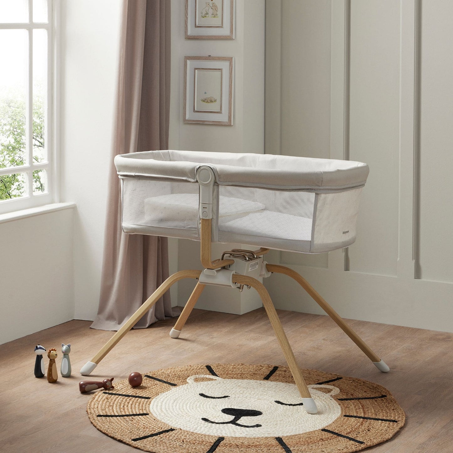 Babymore-Air-Motion-Crib-pale-grey-in-nursery-front
