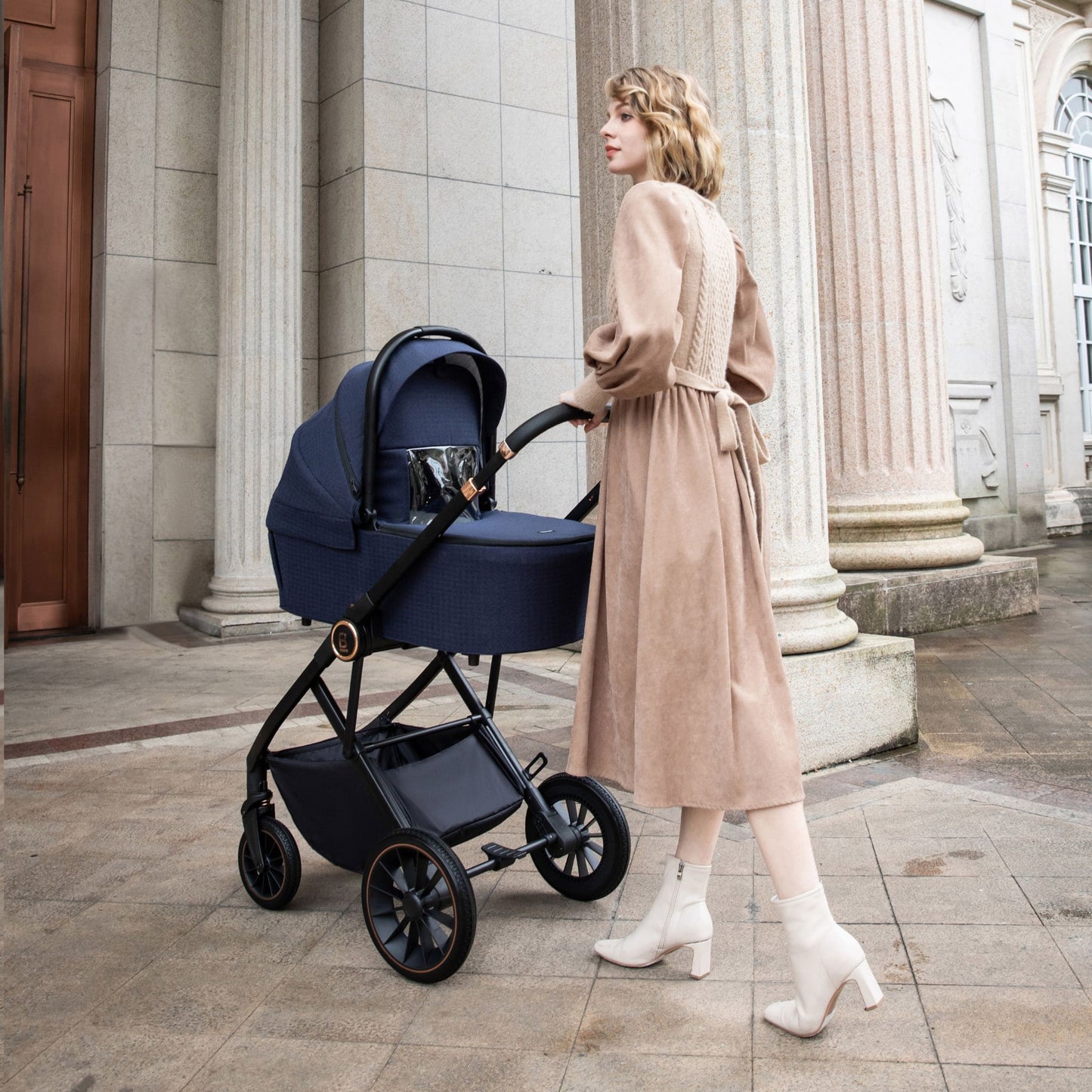 Babymore Chia 3-in-1 Travel System - Pecan Car Seat midnight blue