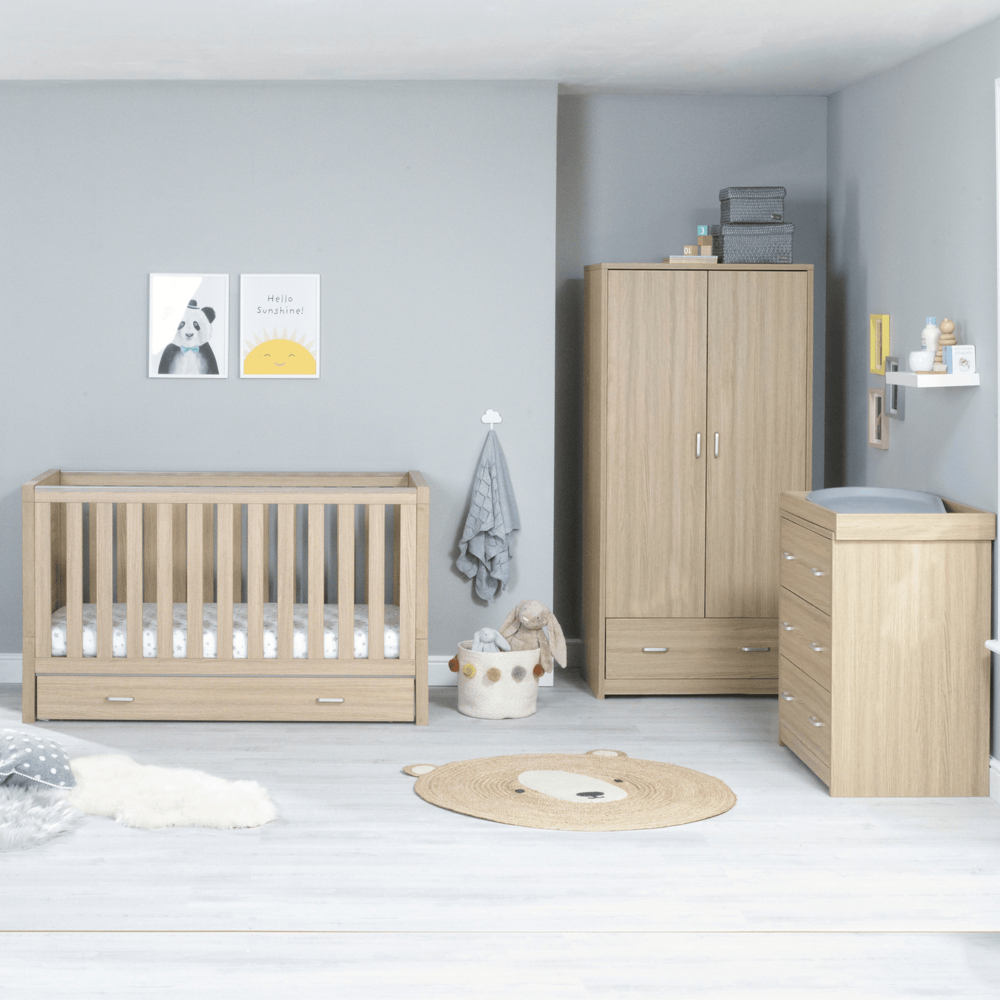 Luno-3-piece-nursery-set-with-drawer-on-cot-oak-includes-wardrobe-and-changer2