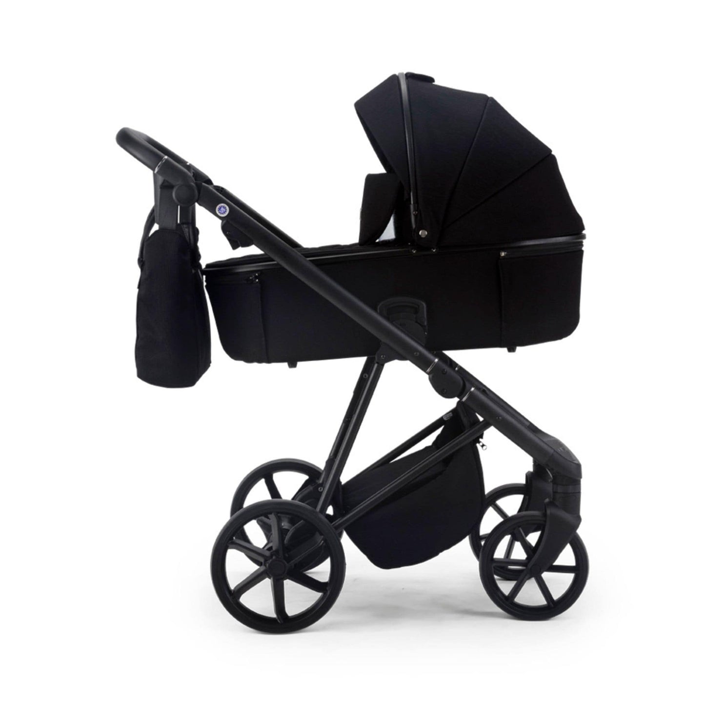 Mee-go-Milano-Natura-2in1-pram-carbon-black-colour-side-facing-hood-up-with-changing-bag