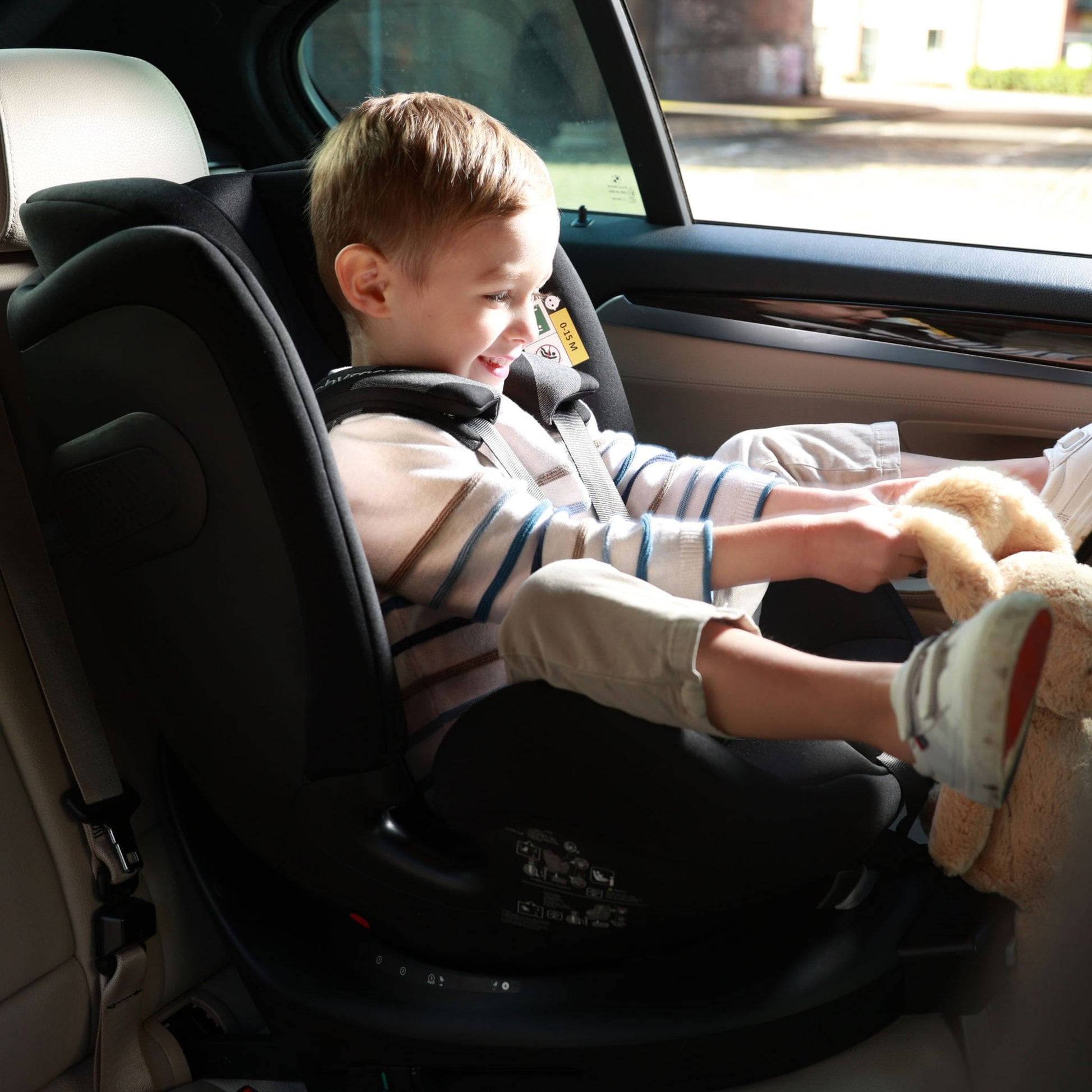 Babymore Macadamia 360° i-Size all stages Car Seat