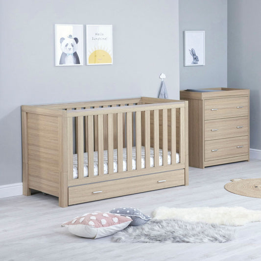 Luno-2-piece-room-set-with-drawer-oak-cotbed-and-changer-side