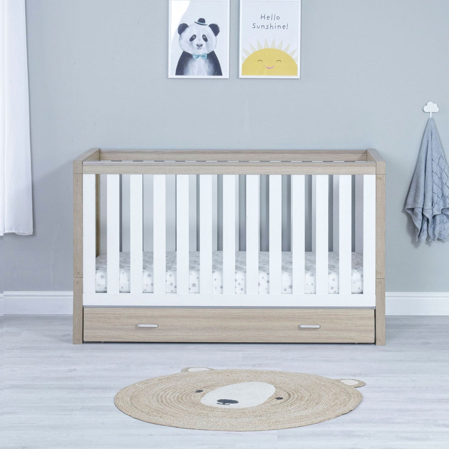 Luno-2-piece-room-set-with-drawer-oak-white-cotbed-front