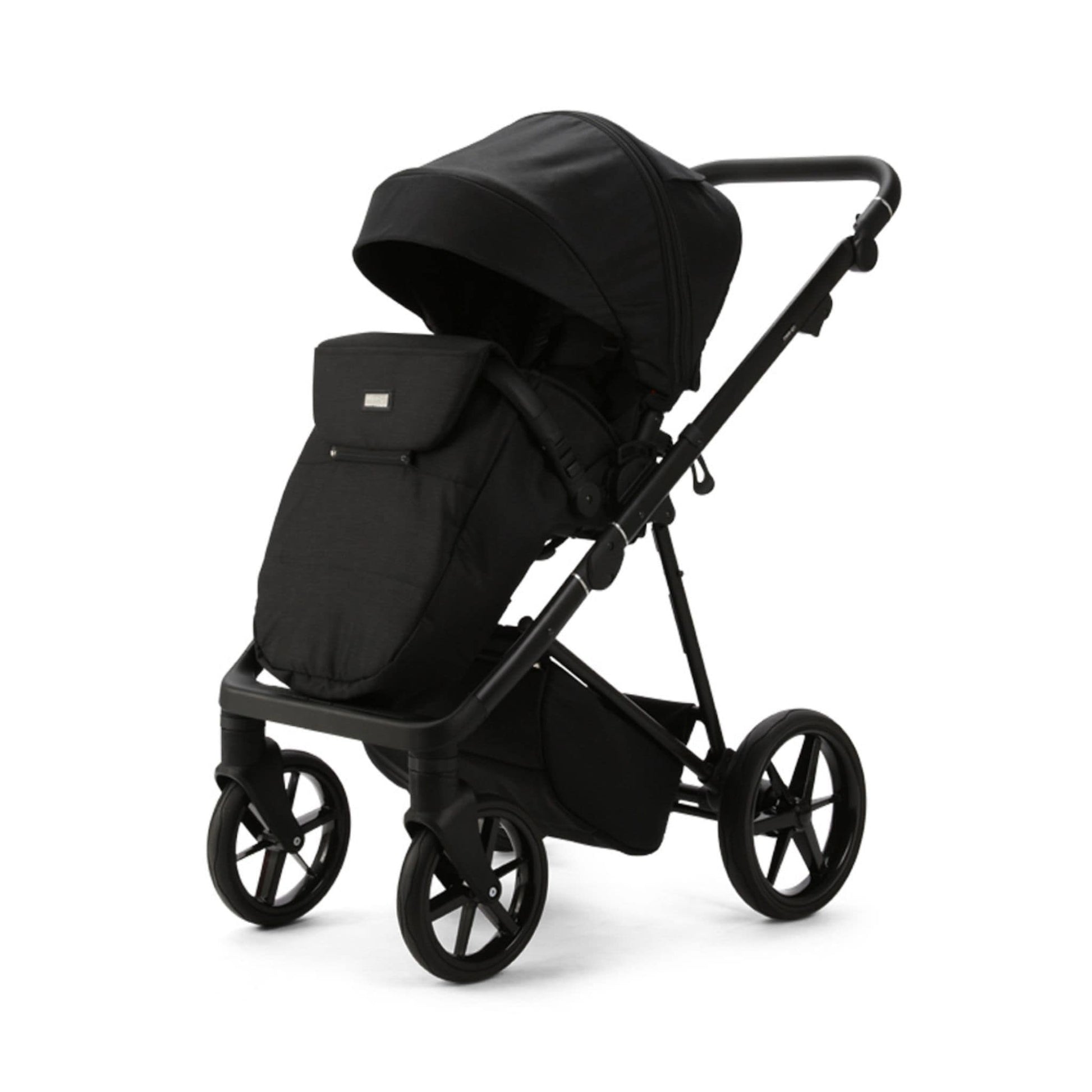 Mee-go_Milano_Evo_2-in-1_Travel_System_abstract black