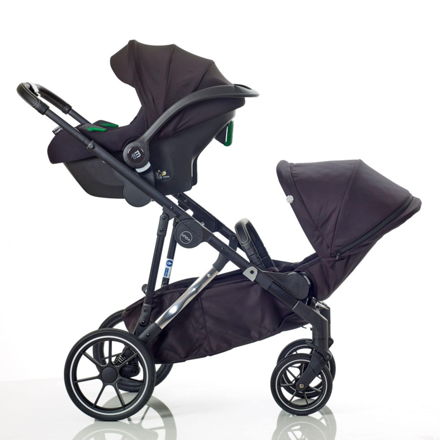 Mee-go Uno Plus Twin pram