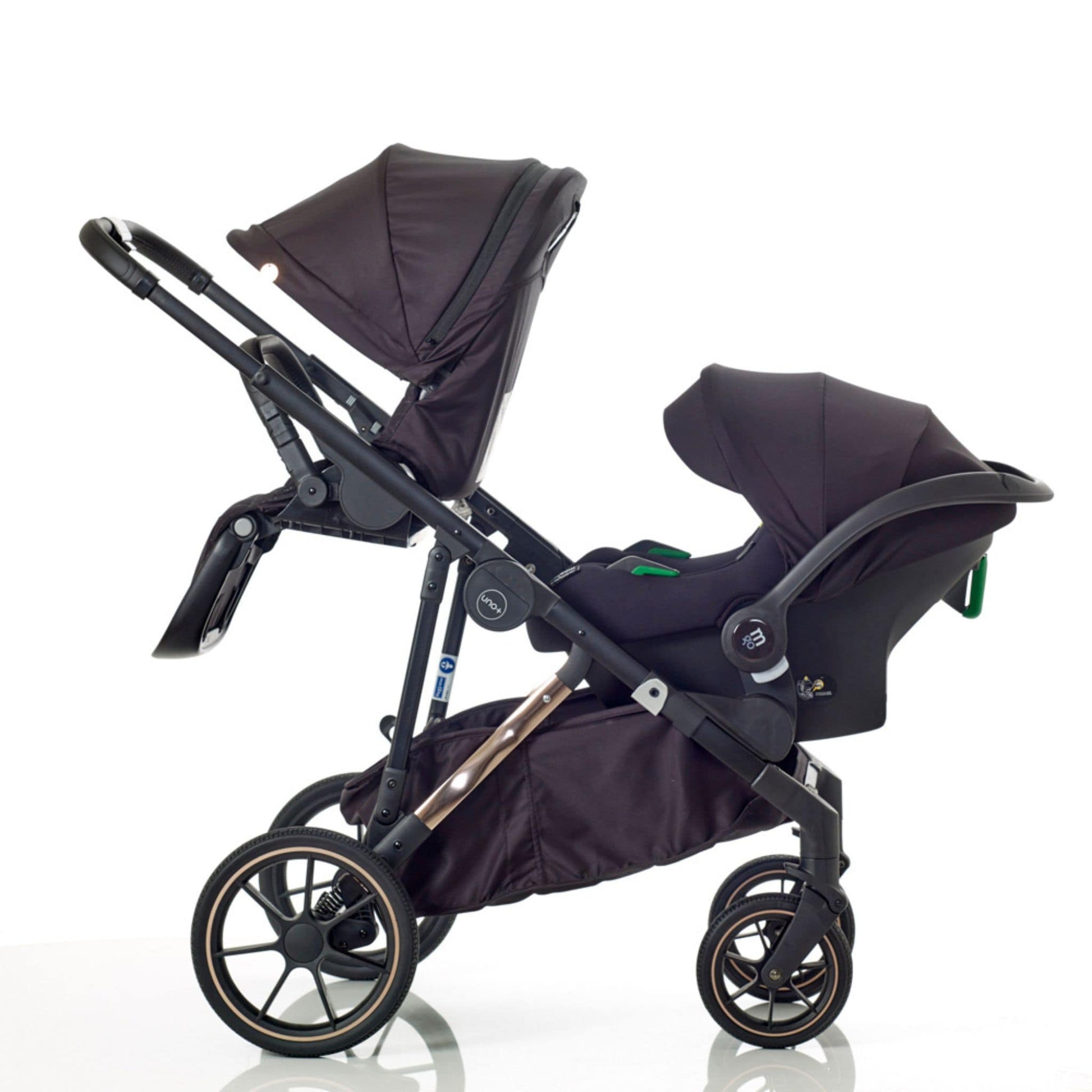 Mee-go Uno Plus Twin pram