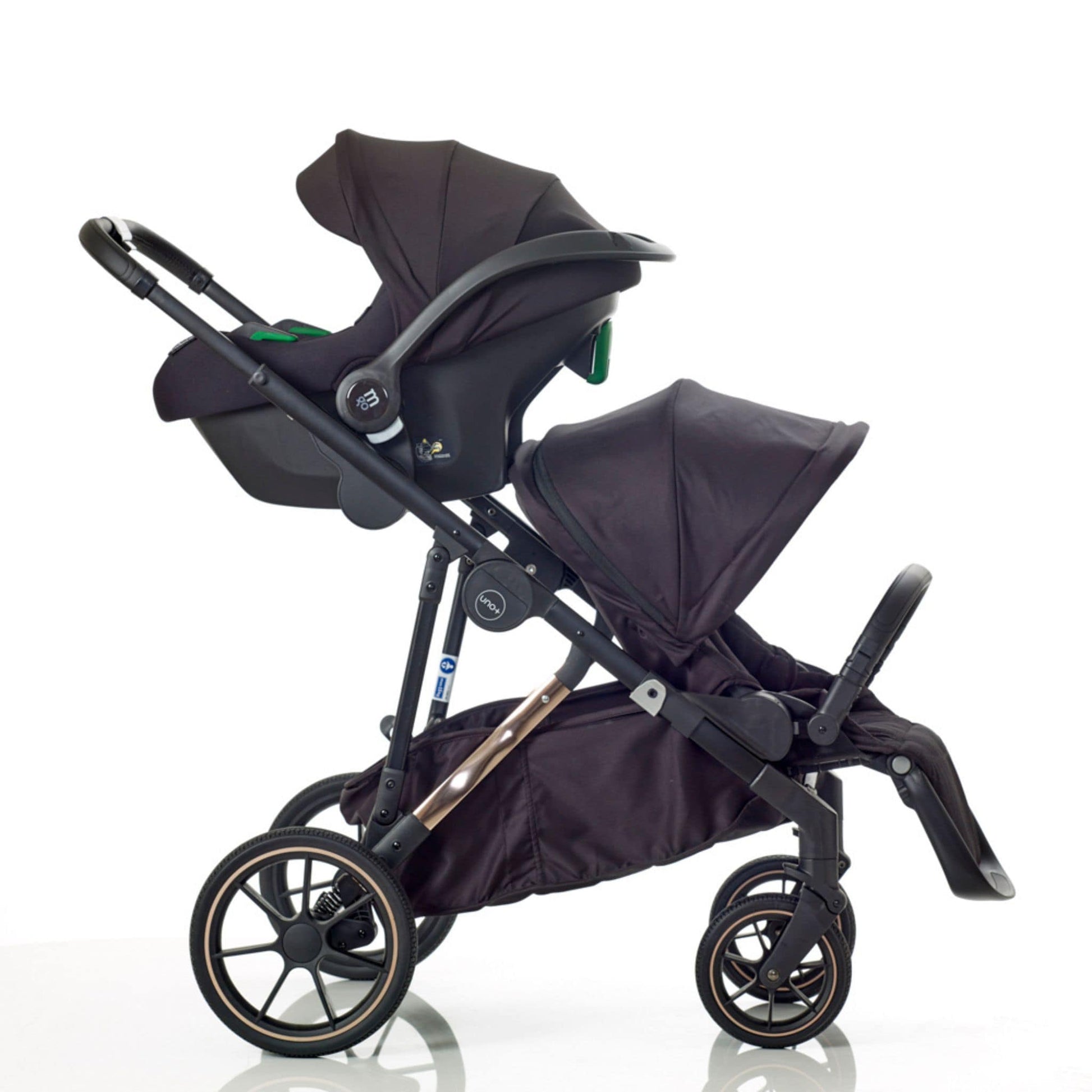 Mee-go Uno Plus Twin pram