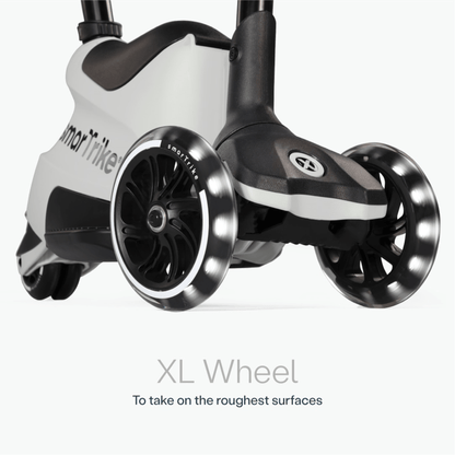 smarTrike-Xtend-ride-on-Scooter-close-up-of-front-XL-wheel-grey